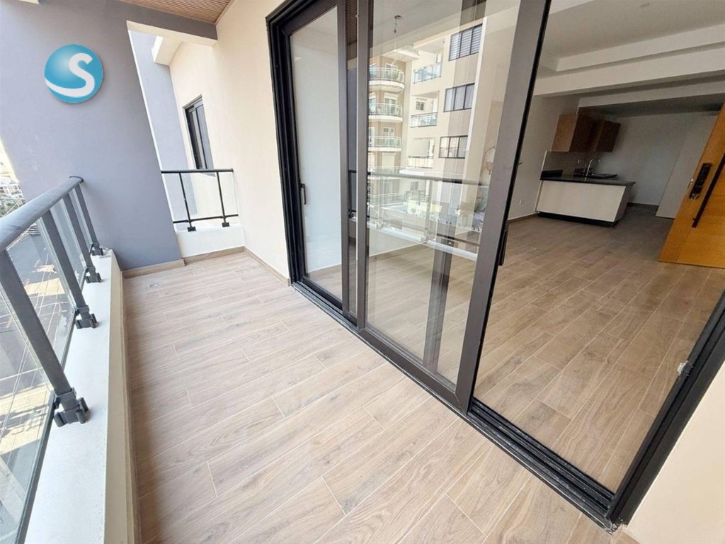 Apartamento en Venta en Urbanización Real, Piso 3 y 4