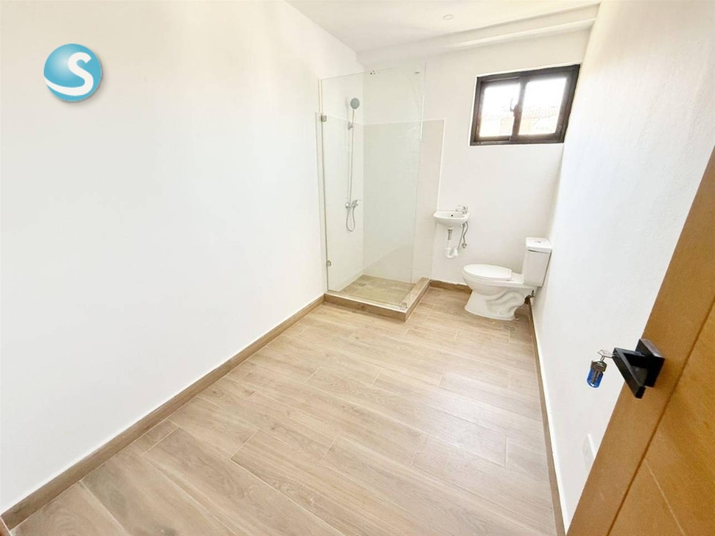 Apartamento en Venta en Urbanización Real, Piso 3 y 4 en República Dominicana