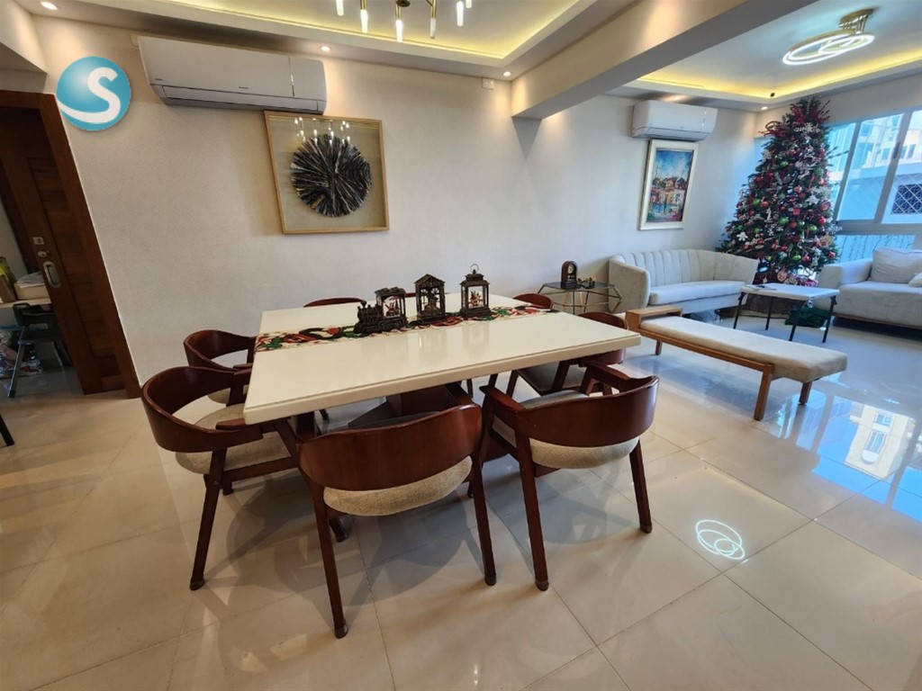 Apartamento en Venta en Evaristo Morales, 190 m² en República Dominicana