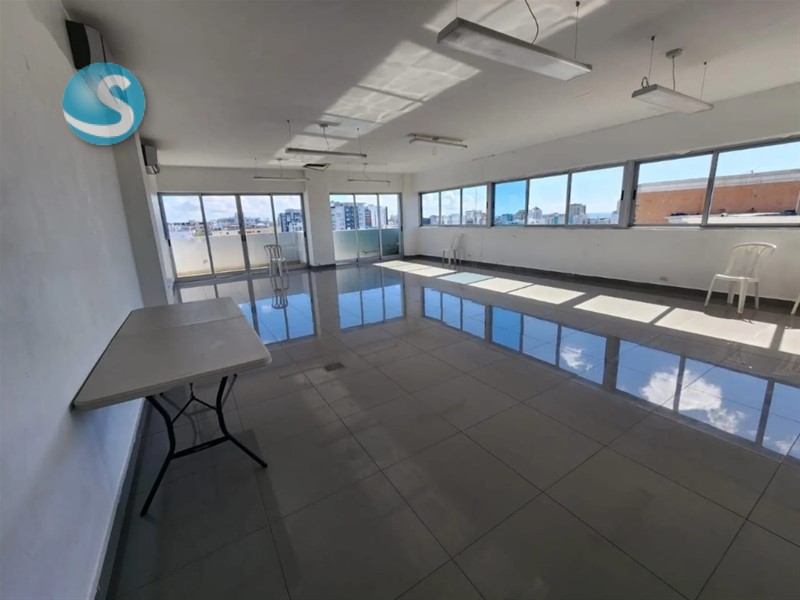 Apartamento en Venta en Evaristo Morales, 190 m² en República Dominicana