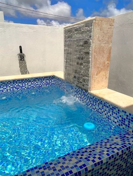 Villa de 2 Niveles en Venta y Alquiler, Punta Cana Downtown en República Dominicana