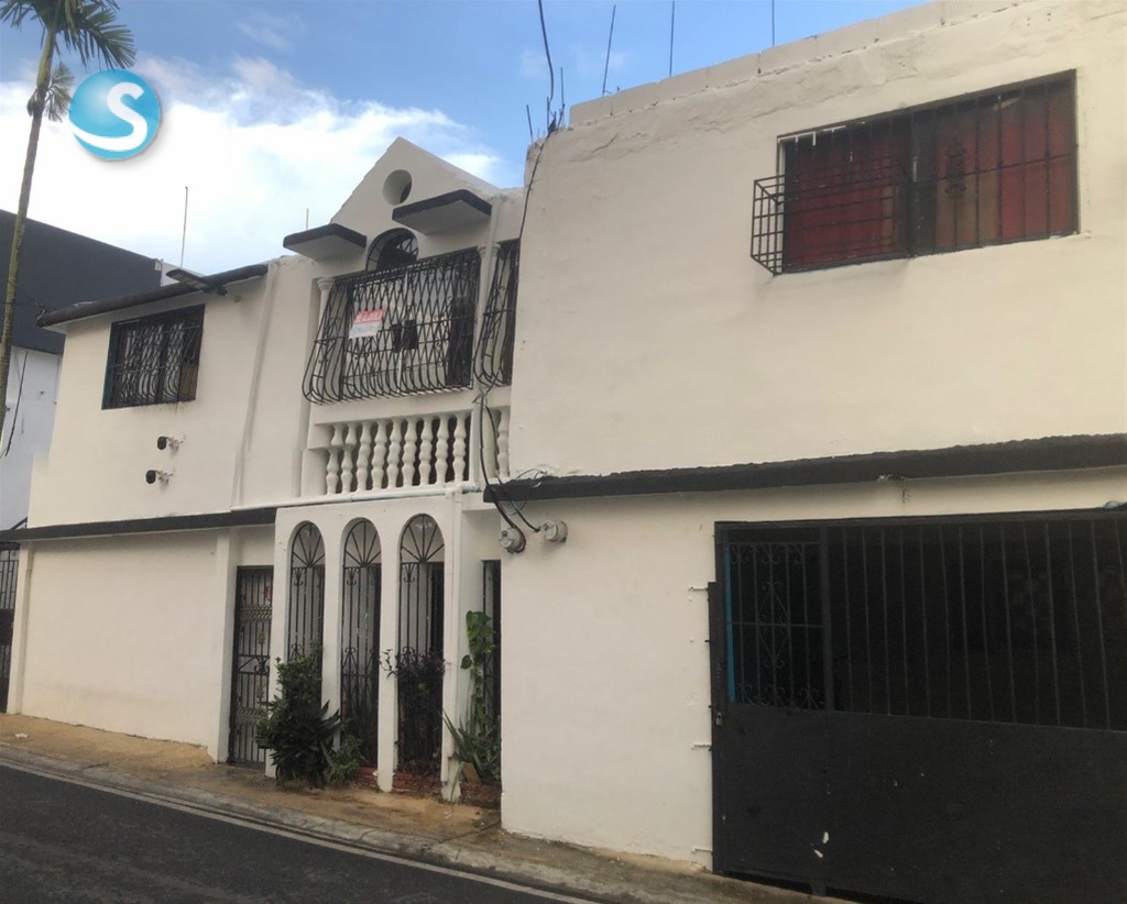 Casa en venta cerca de Autopista San Isidro