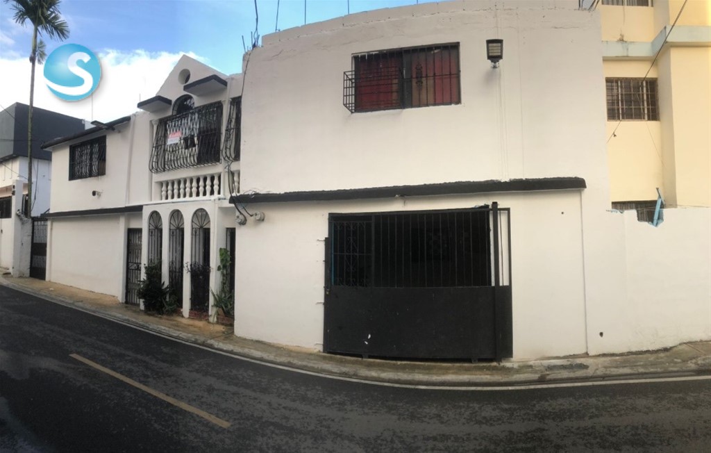 Casa en venta cerca de Autopista San Isidro en República Dominicana