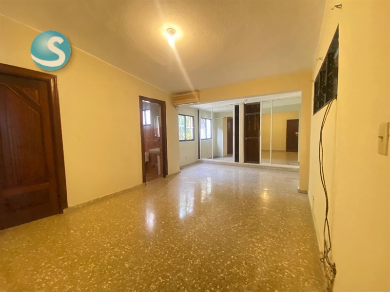 Casa en venta en Los Restauradores en República Dominicana