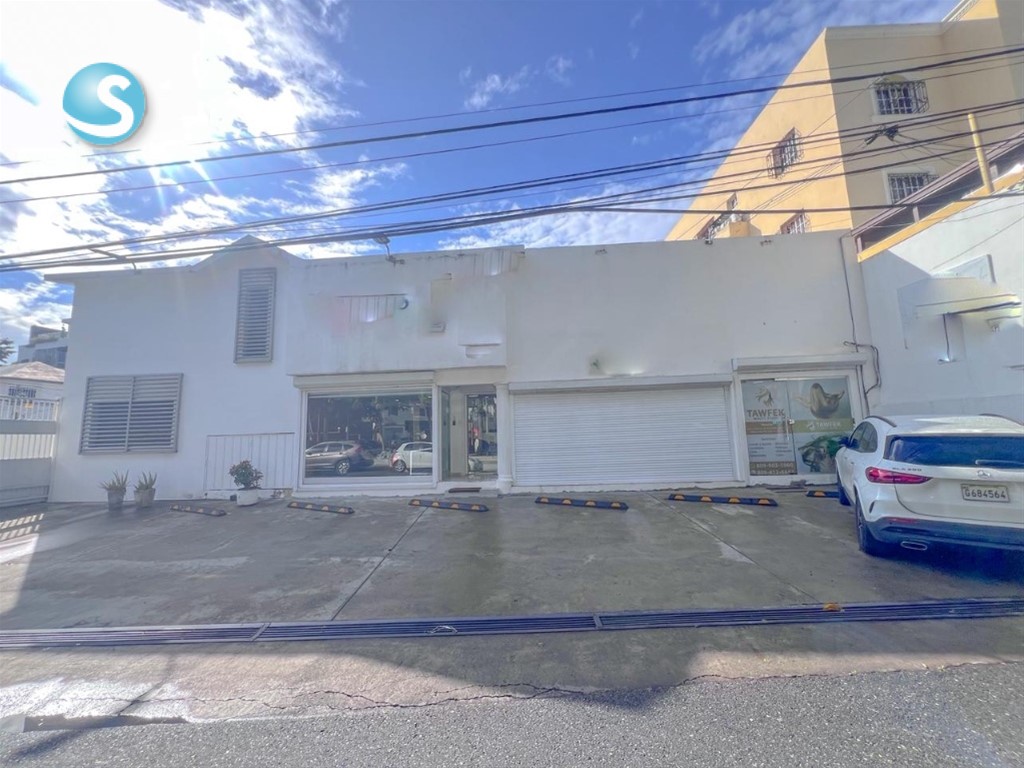 Local comercial en venta en Los Restauradores en República Dominicana