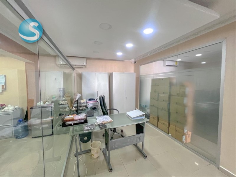 Local comercial en venta en Los Restauradores en República Dominicana