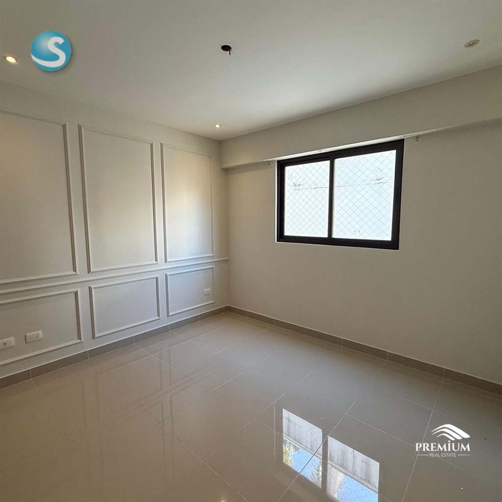 Apartamento en venta en Evaristo Morales, 132.5 m² en República Dominicana
