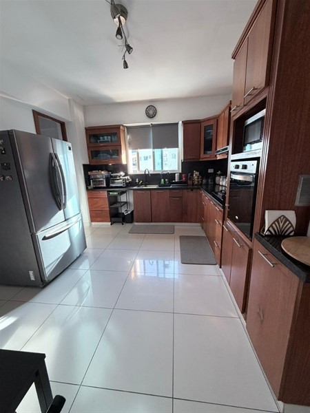 Penthouse Amplio en Venta con Terraza en Renacimiento en República Dominicana