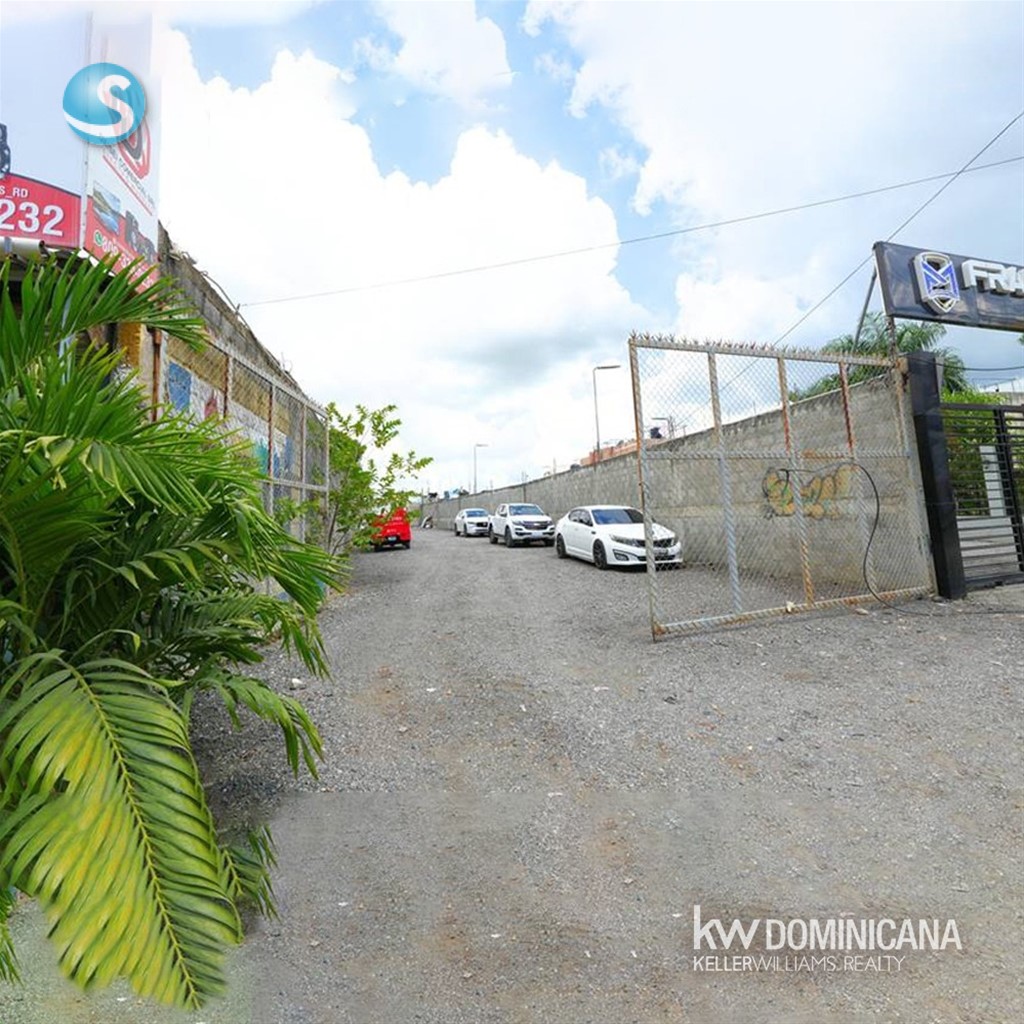 Local comercial en venta en Pantoja en República Dominicana