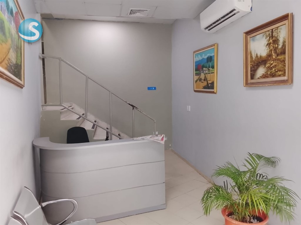 Edificio Corporativo en Venta y Alquiler en El Vergel en República Dominicana