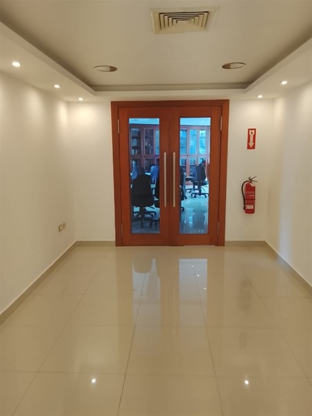 Edificio Corporativo en Venta y Alquiler en El Vergel en República Dominicana