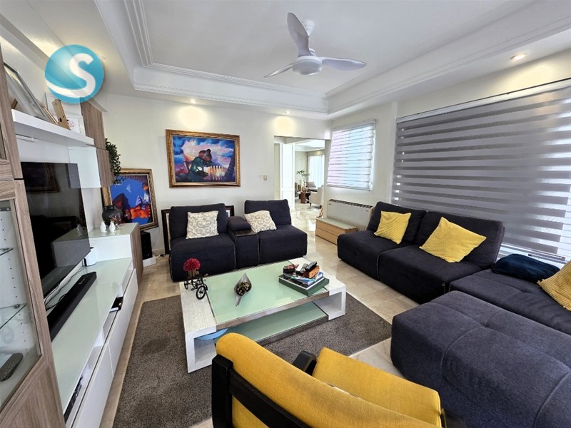Apartamento espacioso en venta en Bella Vista Sur en República Dominicana