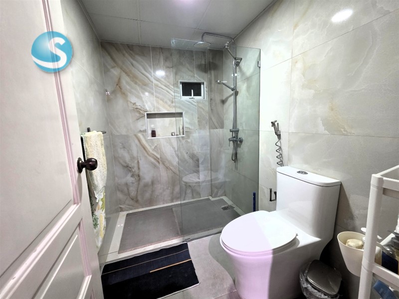 Apartamento espacioso en venta en Bella Vista Sur en República Dominicana