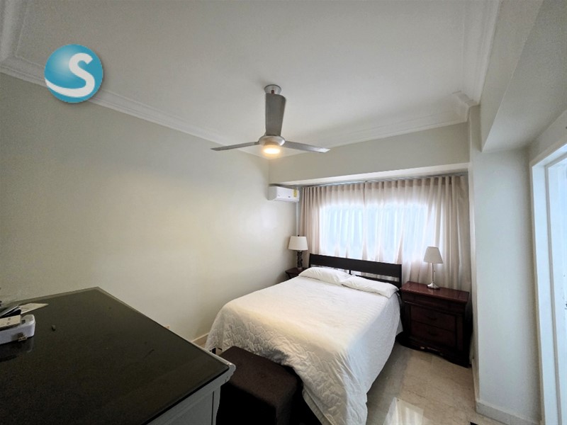 Apartamento espacioso en venta en Bella Vista Sur en República Dominicana