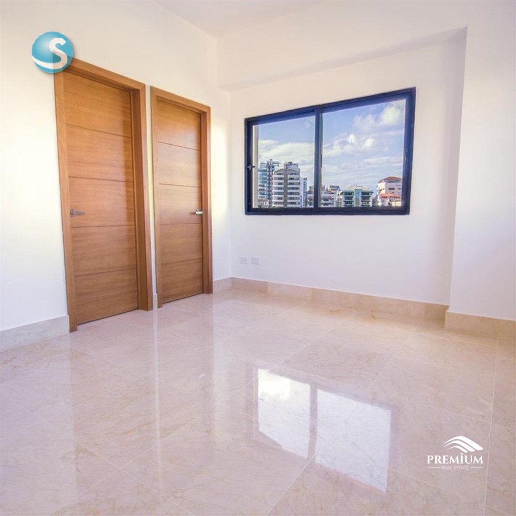 Apartamento amplio y elegante en Los Cacicazgos en República Dominicana