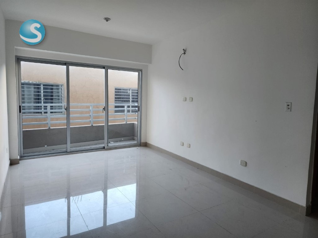 Apartamento en venta cerca de Zona Universitaria en República Dominicana