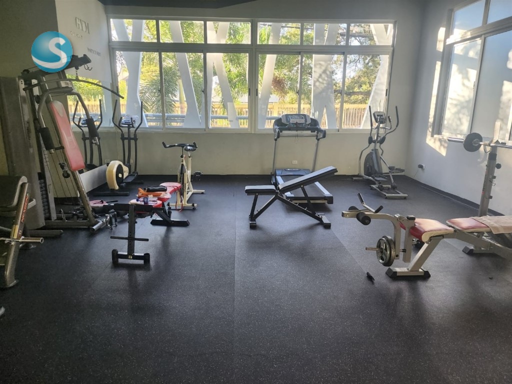 Apartamento en venta cerca de Zona Universitaria en República Dominicana