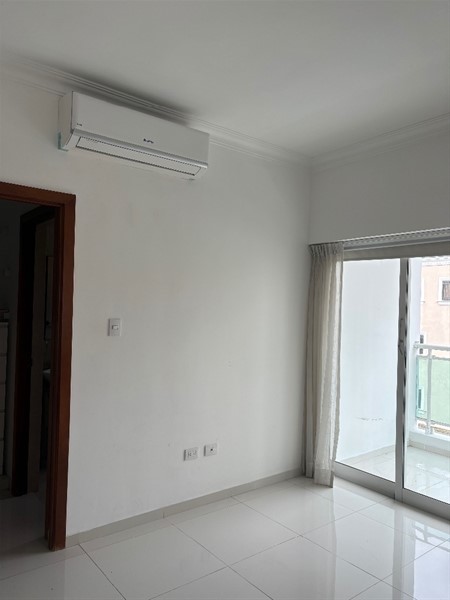 Apartamento en Venta en Evaristo Morales, Zona Céntrica en República Dominicana