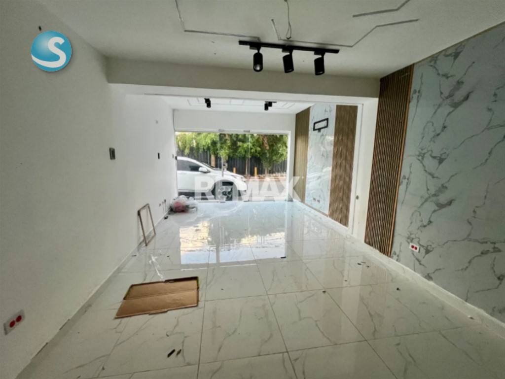 Edificio comercial en venta en Bella Vista, Santo Domingo en República Dominicana