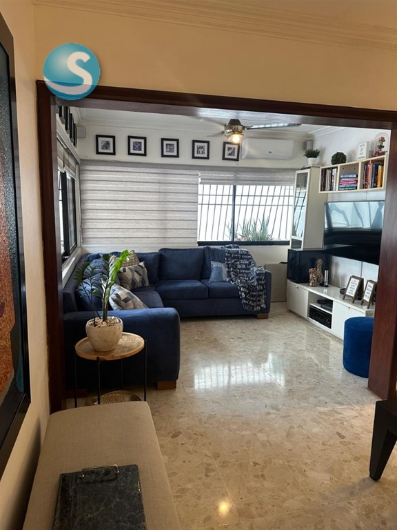 Apartamento amplio en venta en Enriquillo