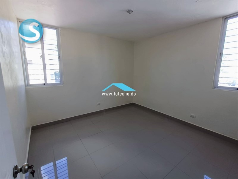Apartamento remodelado en venta en Arroyo Hondo Viejo en República Dominicana