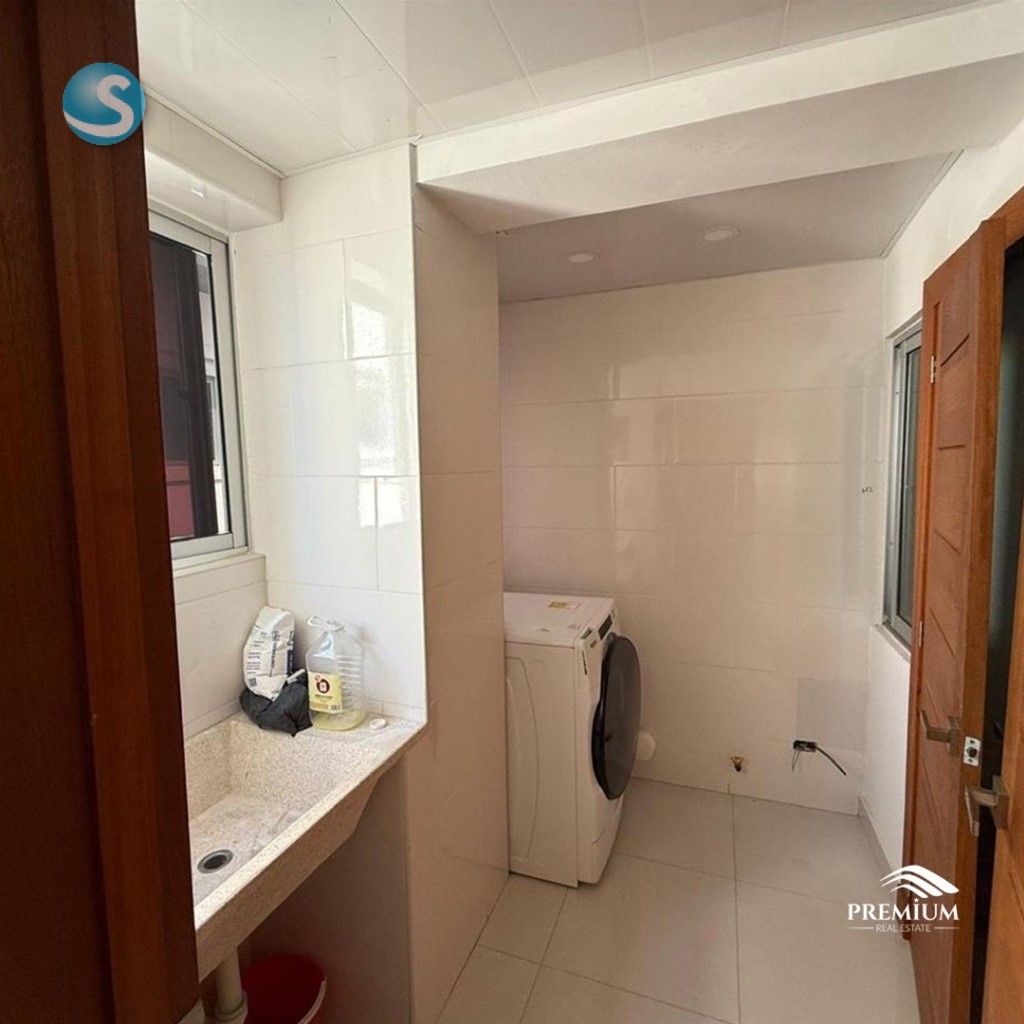 Penthouse en Venta en Los Cacicazgos, 290 m², 2 Estacionamientos en República Dominicana