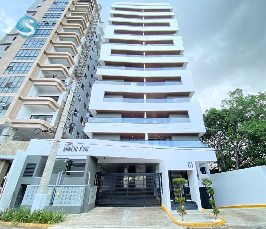Apartamento en Venta en Ensanche Naco con Paneles Solares
