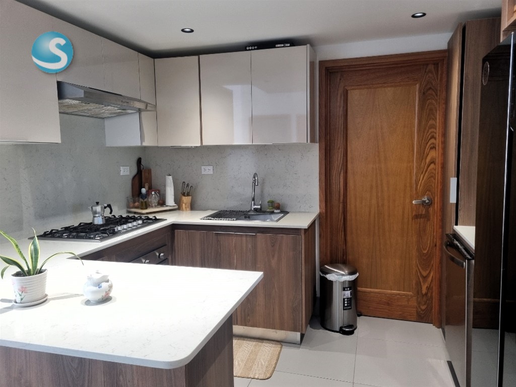 Apartamento en Venta en Ensanche Naco con Paneles Solares en República Dominicana