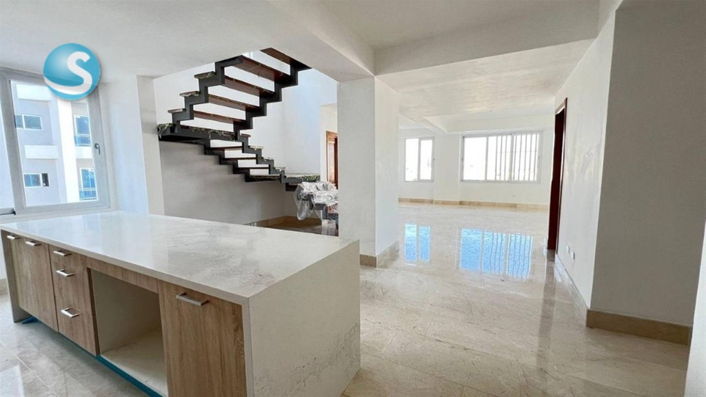 Penthouse moderno en venta en Ensanche Naco en República Dominicana