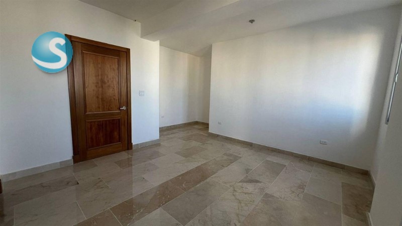 Penthouse moderno en venta en Ensanche Naco en República Dominicana