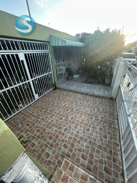 Casa en venta en Las Palmas de Alma Rosa, oportunidad única en República Dominicana