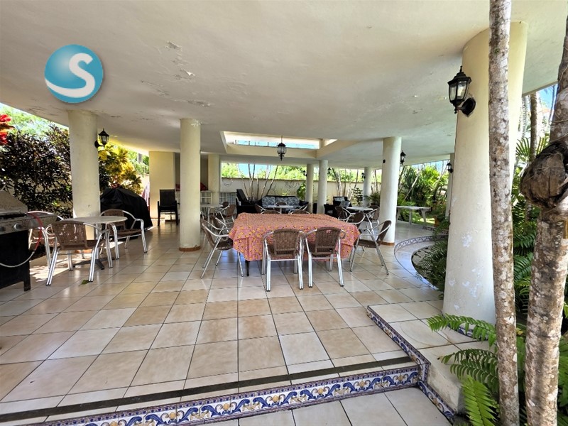 Apartamento amueblado en venta cerca de la playa en Juan Dolio en República Dominicana