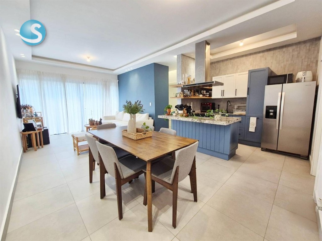 Apartamento en venta en zona residencial Evaristo Morales