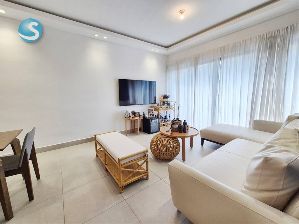 Apartamento en venta en zona residencial Evaristo Morales en República Dominicana