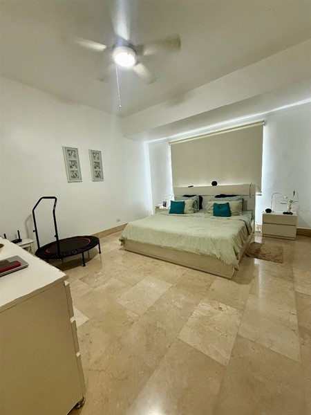 Apartamento amplio y exclusivo en Los Cacicazgos en República Dominicana