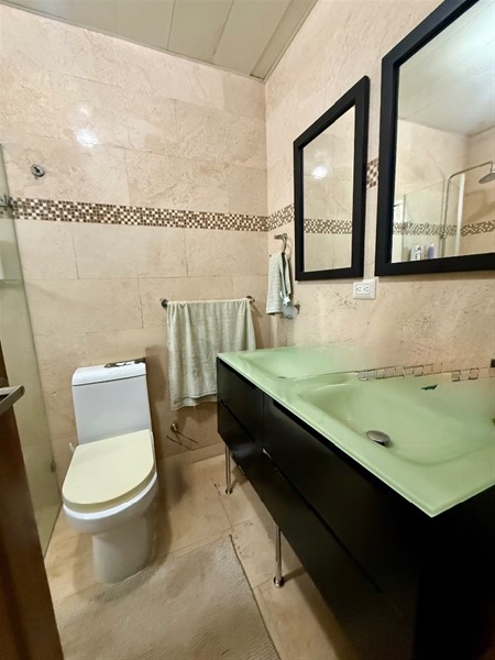Apartamento amplio y exclusivo en Los Cacicazgos en República Dominicana