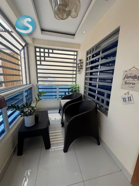 Casa de dos niveles en venta en Prado Oriental en República Dominicana