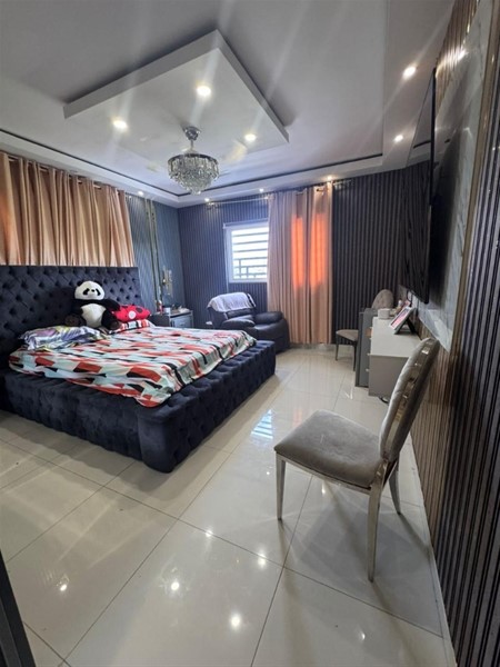 Casa de dos niveles en venta en Prado Oriental en República Dominicana