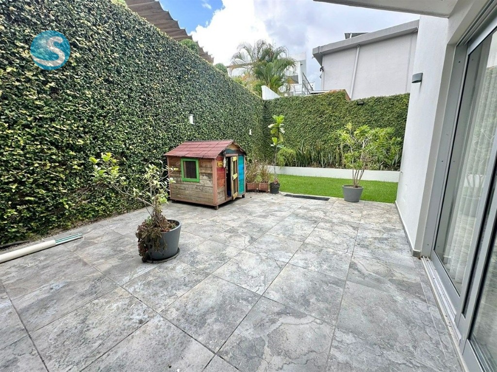 Casa en venta en zona exclusiva de Arroyo Hondo Viejo en República Dominicana