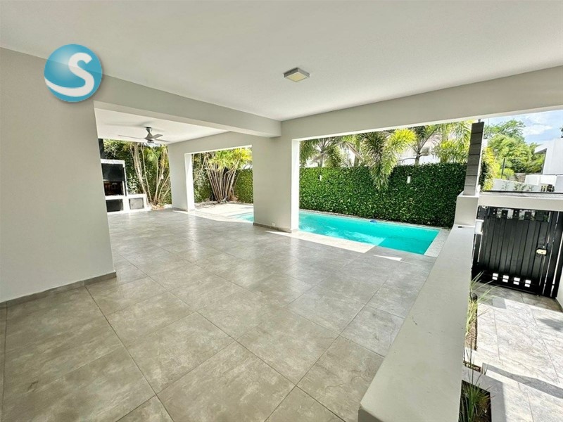 Casa en venta en zona exclusiva de Arroyo Hondo Viejo en República Dominicana