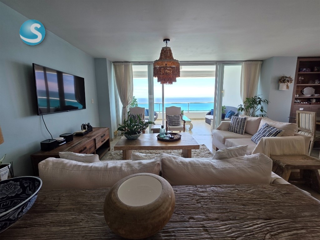 Apartamento amueblado en primera línea de playa, Marbella Juan Dolio en República Dominicana