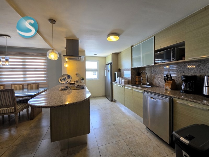 Apartamento amueblado en primera línea de playa, Marbella Juan Dolio en República Dominicana