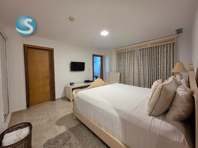 Apartamento amueblado en primera línea de playa, Marbella Juan Dolio en República Dominicana