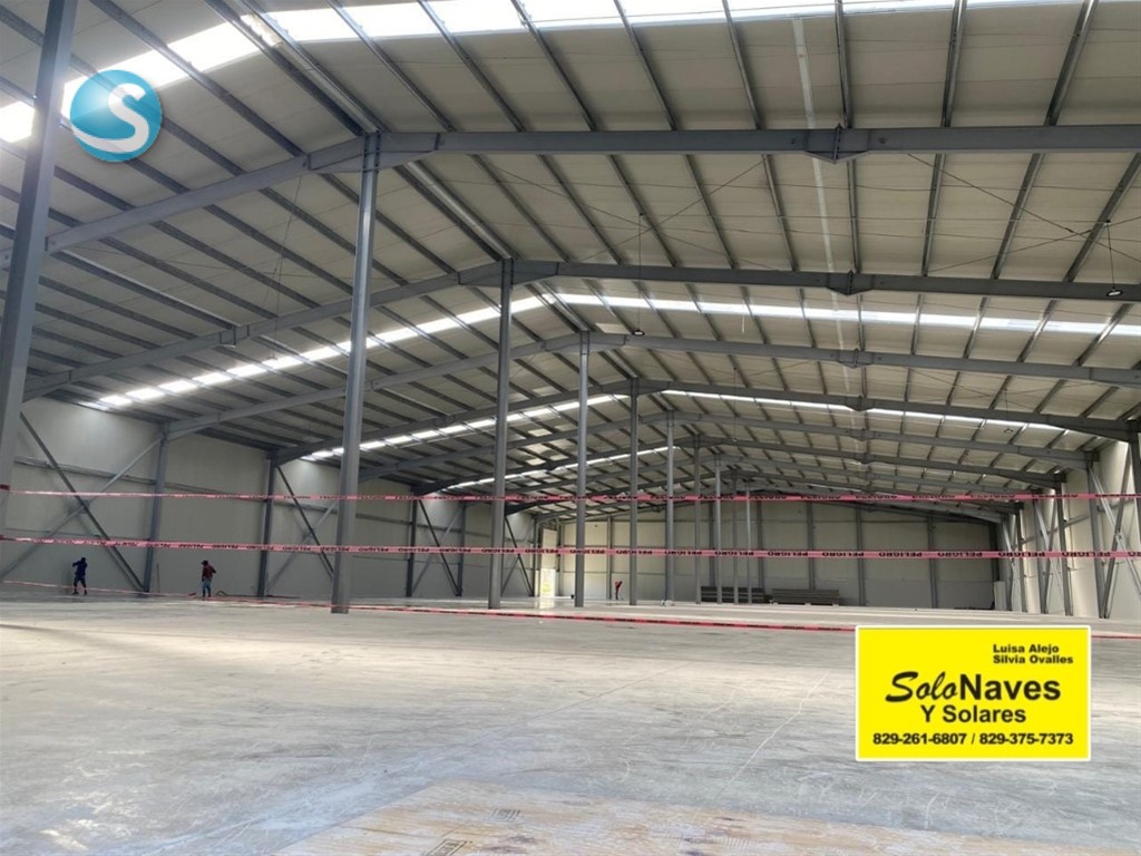 Nave Industrial en Venta y Alquiler en Verón