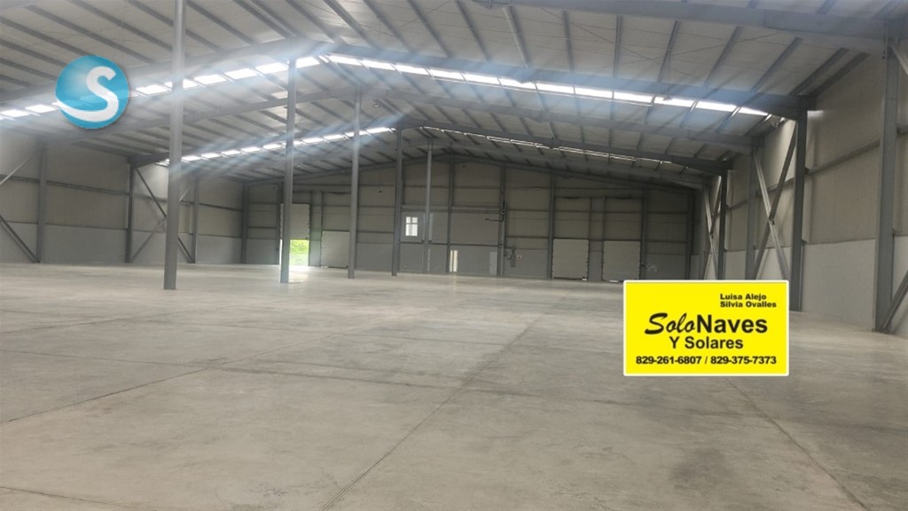 Nave Industrial en Venta y Alquiler en Verón en República Dominicana