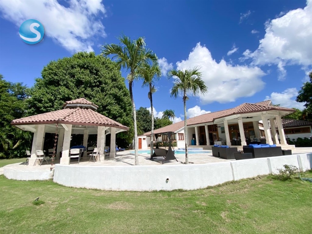 Villa exclusiva en Casa de Campo, solar de más de 2,000 m²