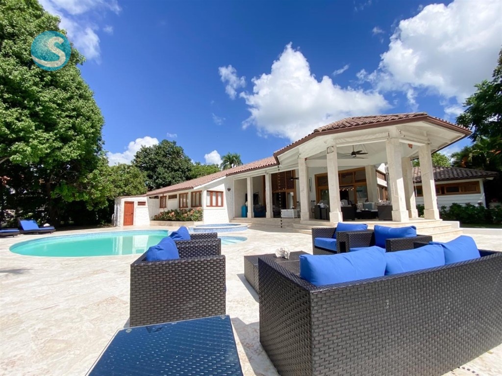 Villa exclusiva en Casa de Campo, solar de más de 2,000 m² en República Dominicana