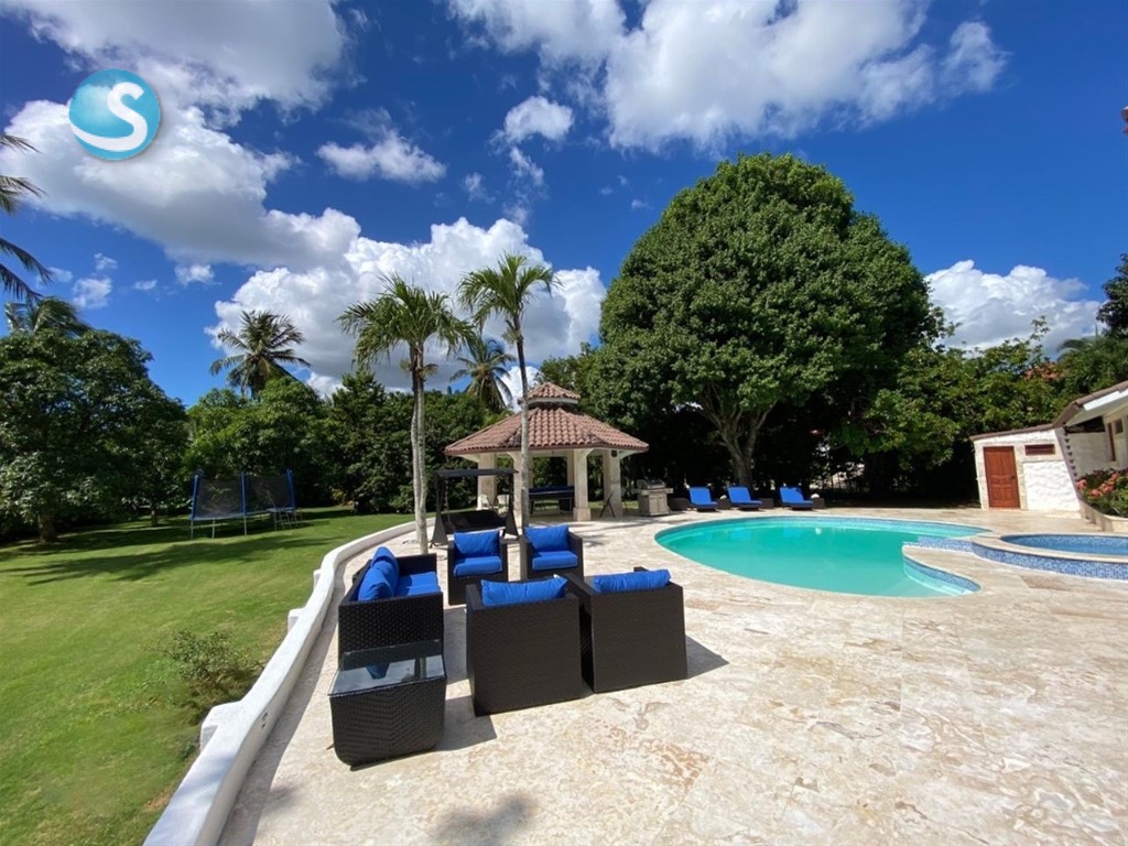 Villa exclusiva en Casa de Campo, solar de más de 2,000 m² en República Dominicana