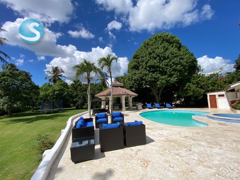 Villa exclusiva en Casa de Campo, solar de más de 2,000 m² en República Dominicana