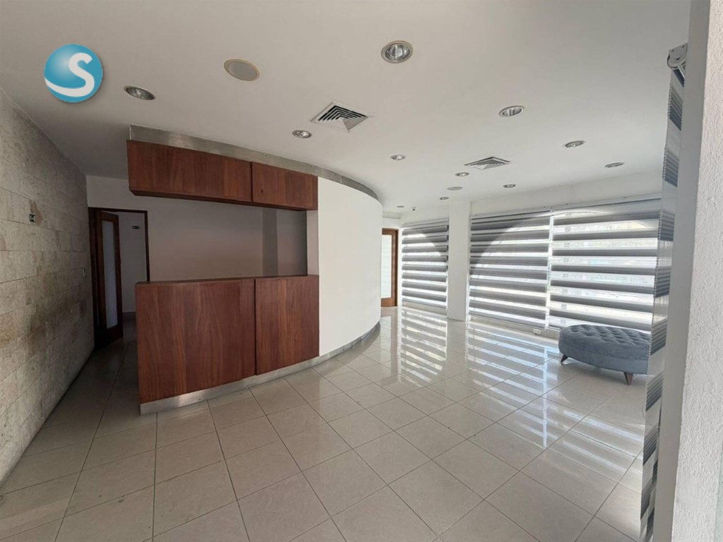 Local comercial de 120 m² en venta en Ensanche Naco en República Dominicana